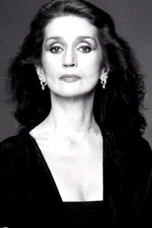 Dimitra Arliss in Xanadu