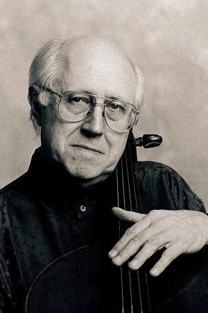Mstislav Rostropovich in Rostropovich: L'archet Indomptable