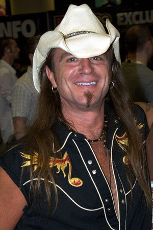 Scott McNeil in Playmobil: The Secret of Pirate Island