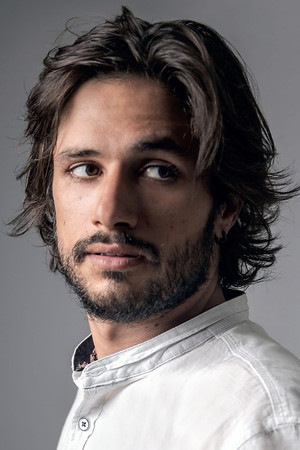 Yiannis Niarros in Sisters Apart