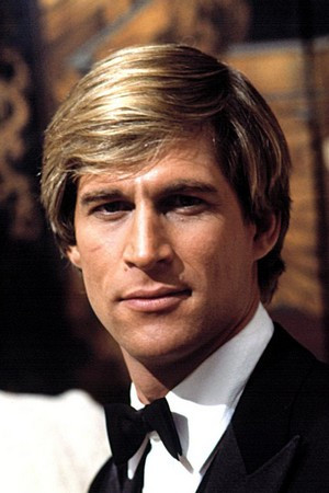 Simon MacCorkindale in The Sword and the Sorcerer