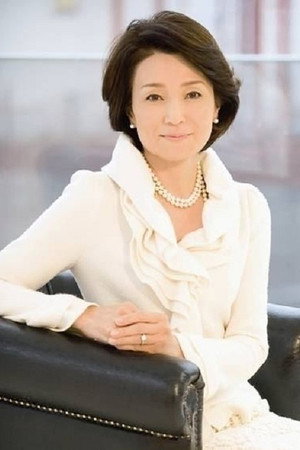 Akiko Nishina in Manji