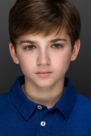 Zachary Golinger in See Me