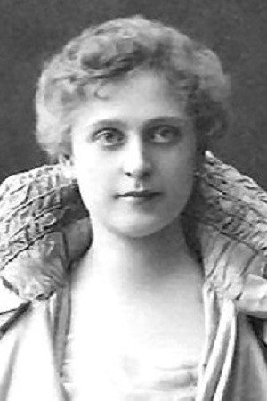 Effie Shannon in Pearl of Love
