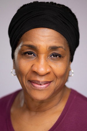 Mireille Metellus in The Man by the Shore