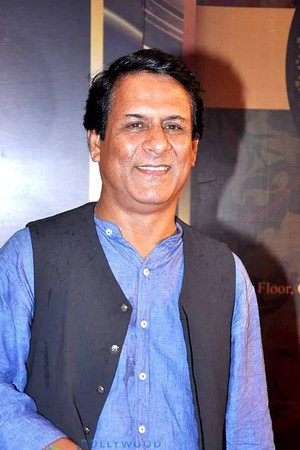 Rajendra Chawla in Batti Gul Meter Chalu