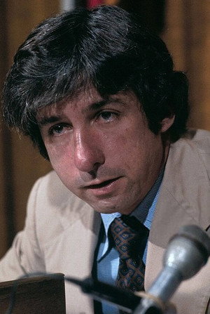 Tom Hayden in The Draft