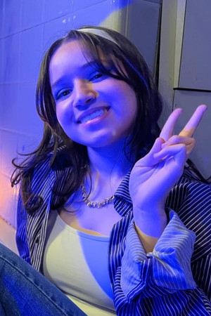 Marianne de Souza Duarte in Olhos de vidro