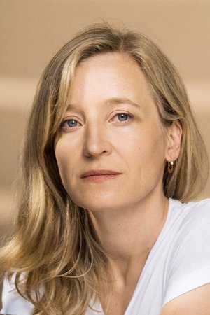 Aurélia Petit in Marguerite   Julien