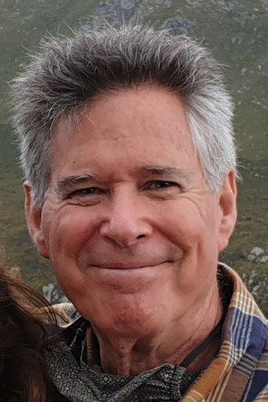 Craig Gardner in Thieves of Fortune
