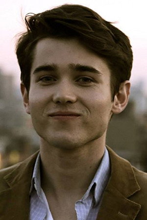 Luke Slattery in The Boys in the Boat