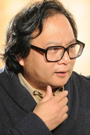 Lam Chiu-Wing in Sara