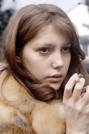 Anne Wiazemsky in La Chinoise