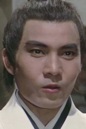 Wang Yong in The Queen Bee