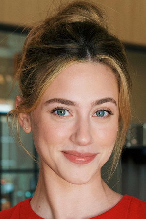Lili Reinhart in Fake Wedding