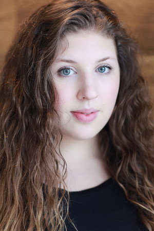 Lucy Orr in In Halves