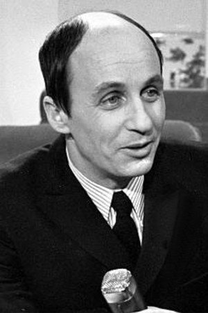 Jacques Ertaud in A Man Escaped