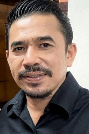 Julian Kunto in Poison Sangga: The Homewrecker's Curse