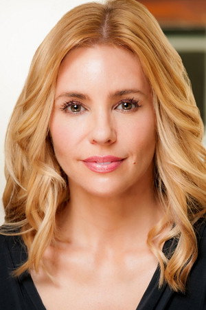 Olivia D'Abo in Soccer Dog: The Movie