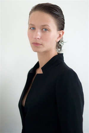 Delphine Chuillot in Mozart's Sister