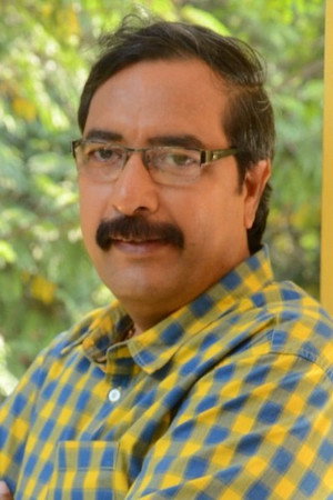 Y. Kasi Viswanath in Kartha Karma Kriya