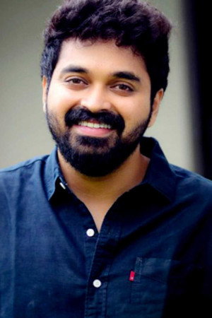 Farhaan Faasil in Njan Steve Lopez