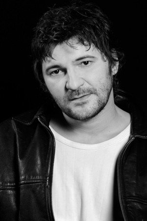 Mladen Vulić in First Class Thieves