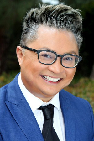 Alec Mapa in Chick Fight