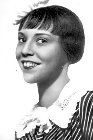 Alexa von Porembsky in Die Mondvögel
