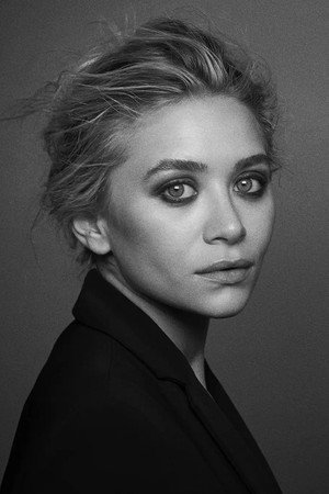 Ashley Olsen in Passport to Paris