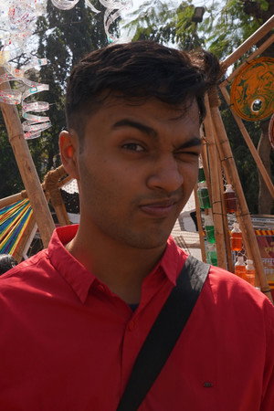 Vallance Alvares in Qurbat