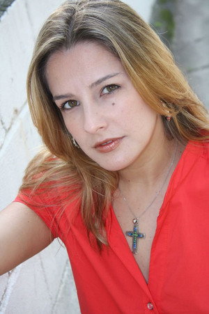 Vanessa Fontana in Fé em Deus