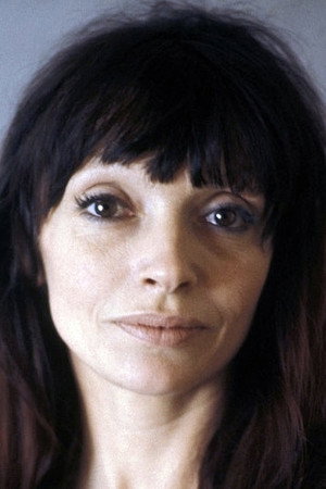 Jacqueline Danno in Marriage a la Mode