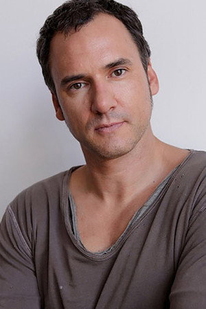 Matthew Dyktynski in Love and Other Catastrophes