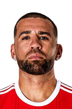 Nicolás Otamendi in Para siempre