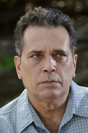 Luis Alberto García in Living Dangerously