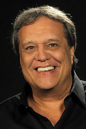 Dennis Carvalho in Mirror of Flesh