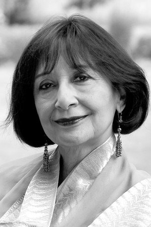 Madhur Jaffrey in James Beard: America's First Foodie