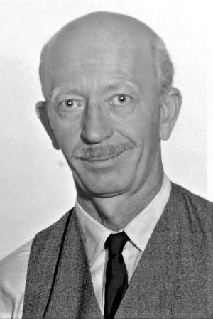 Frank Cady in Pal, Fugitive Dog