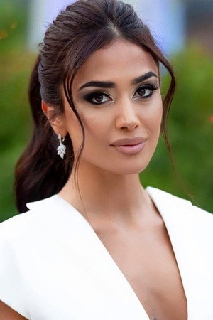 Pervin Abiyeva in Khannas