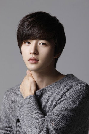 Kim Hye-seong in 71  Into the Fire