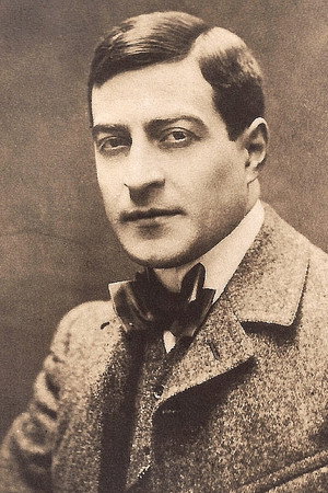 Max Dearly in The Last Billionaire