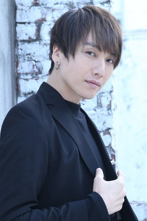 Kei Hosogai in Kaizoku Sentai: Ten Gokaiger