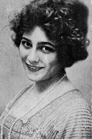 Anne Drew in The Red Raiders