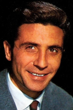 Gilbert Bécaud in Les Enfoirés, 15 ans d'Enfoirés