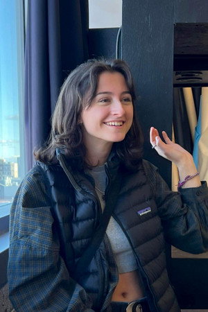 Léa Rhéaume in Comme ça vient
