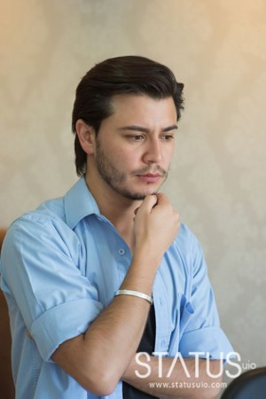 Raúl Santana in Dedicated to my ex