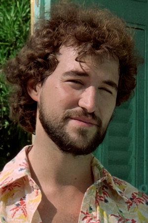 Raymond Hardy in Female Vampire
