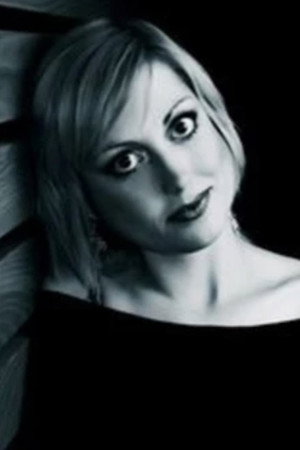 Rosie Shaw in Moon