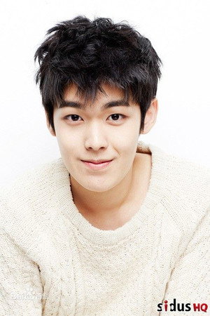 Kim Young-jae in The Recon
